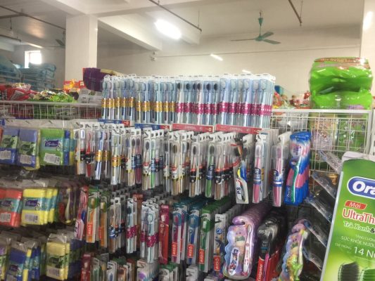 Bàn chải đánh răng Sunmax